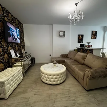 Liam Luxury- Alezzi Apartment *