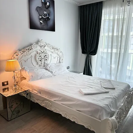 Liam Luxury- Alezzi Năvodari