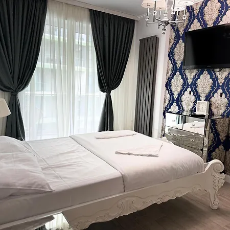 Apartment Liam Luxury- Alezzi Navodari