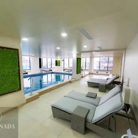 Liam Luxury- Alezzi Apartment *